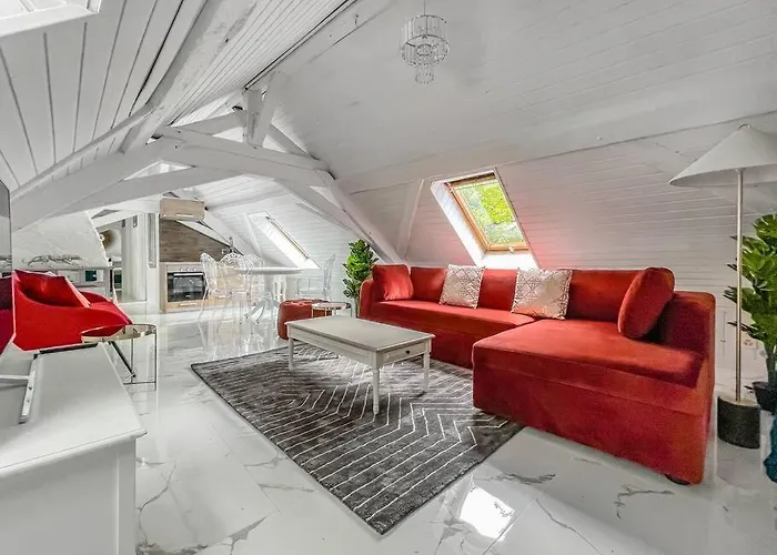 Loft In The Castle Chateau Du Chatelard 公寓